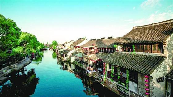 探索建設(shè)特色小鎮(zhèn)，破解城鄉(xiāng)環(huán)保難題