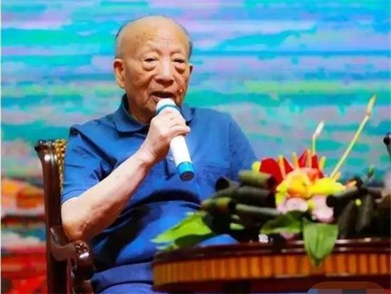 橫店經(jīng)驗(yàn)告訴你，特色小鎮(zhèn)應(yīng)該怎么去打造?