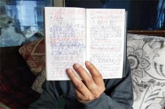 老人寫5萬字防騙日記，“坑老”套路如何破?